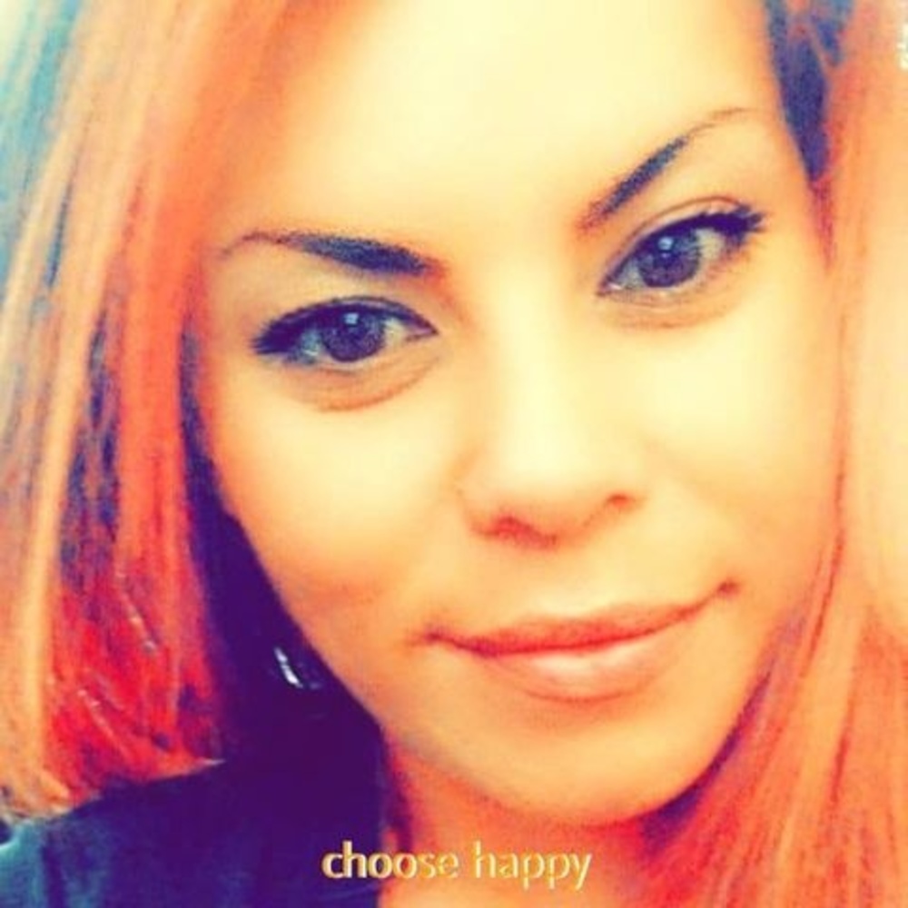 Meet your Posher, April
